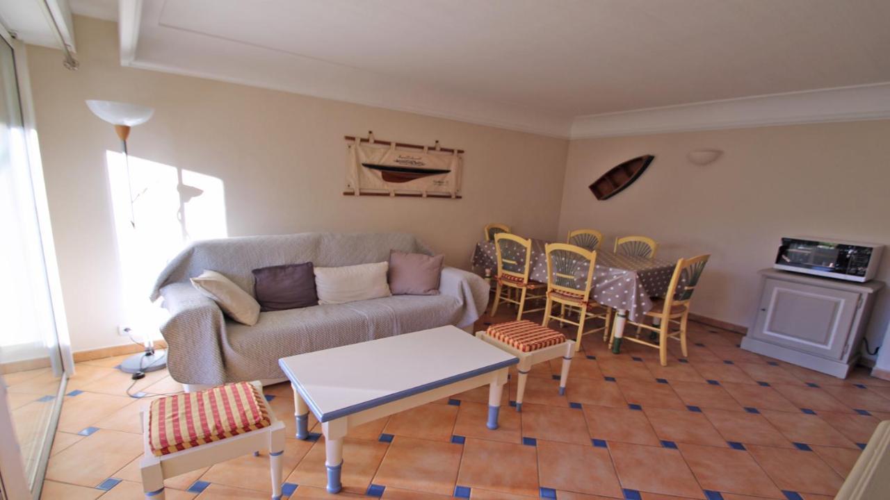 Apartmán Port Marine Sainte-Maxime Exteriér fotografie