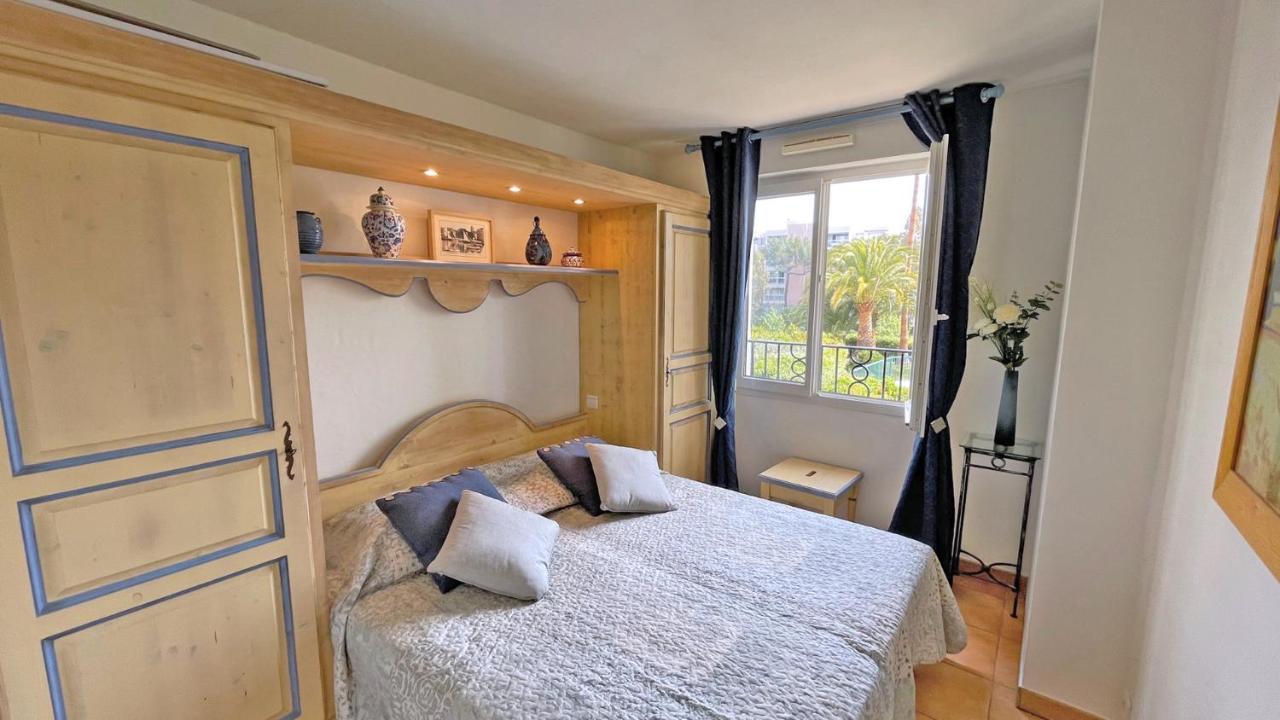 Apartmán Port Marine Sainte-Maxime Exteriér fotografie