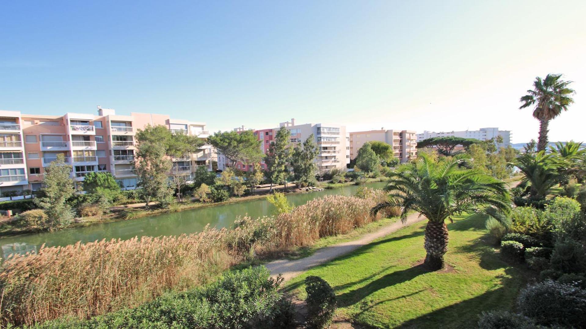 Apartmán Port Marine Sainte-Maxime Exteriér fotografie